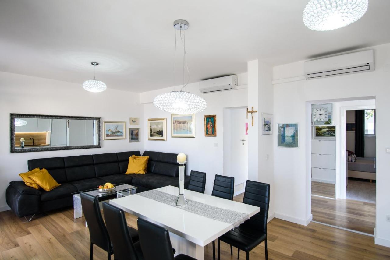 Aurora Seaview Apartment Mlini Buitenkant foto