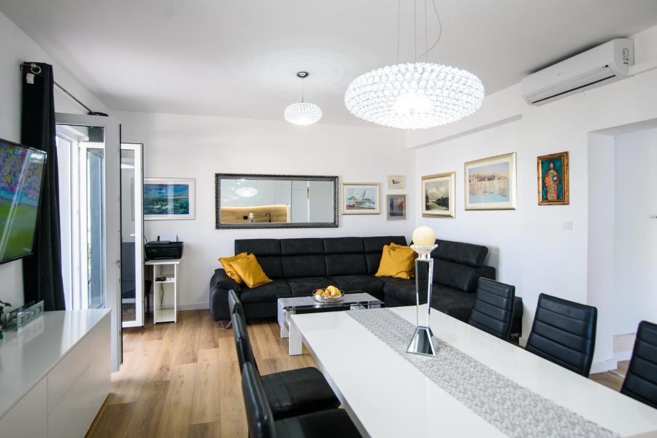Aurora Seaview Apartment Mlini Buitenkant foto
